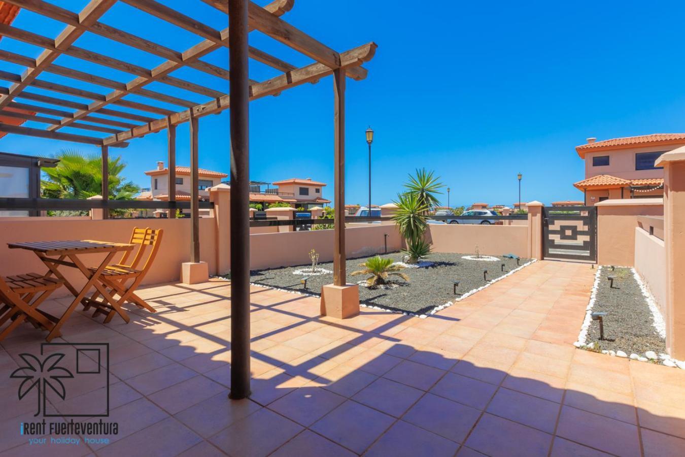 הוילה קורלחו Casa De Los Viajeros Majanicho Irent Fuerteventura מראה חיצוני תמונה