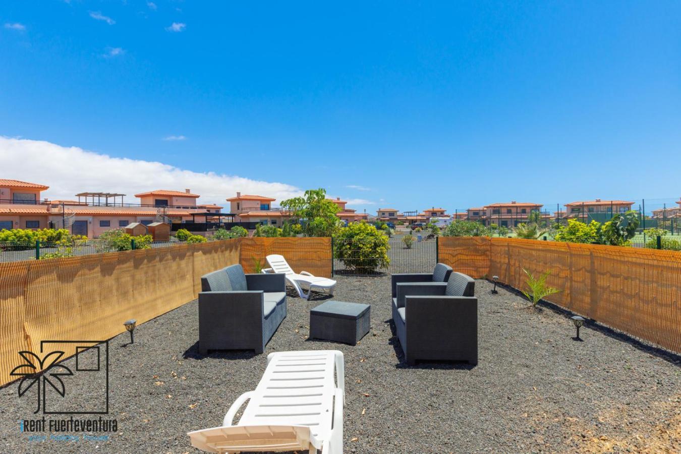 הוילה קורלחו Casa De Los Viajeros Majanicho Irent Fuerteventura מראה חיצוני תמונה
