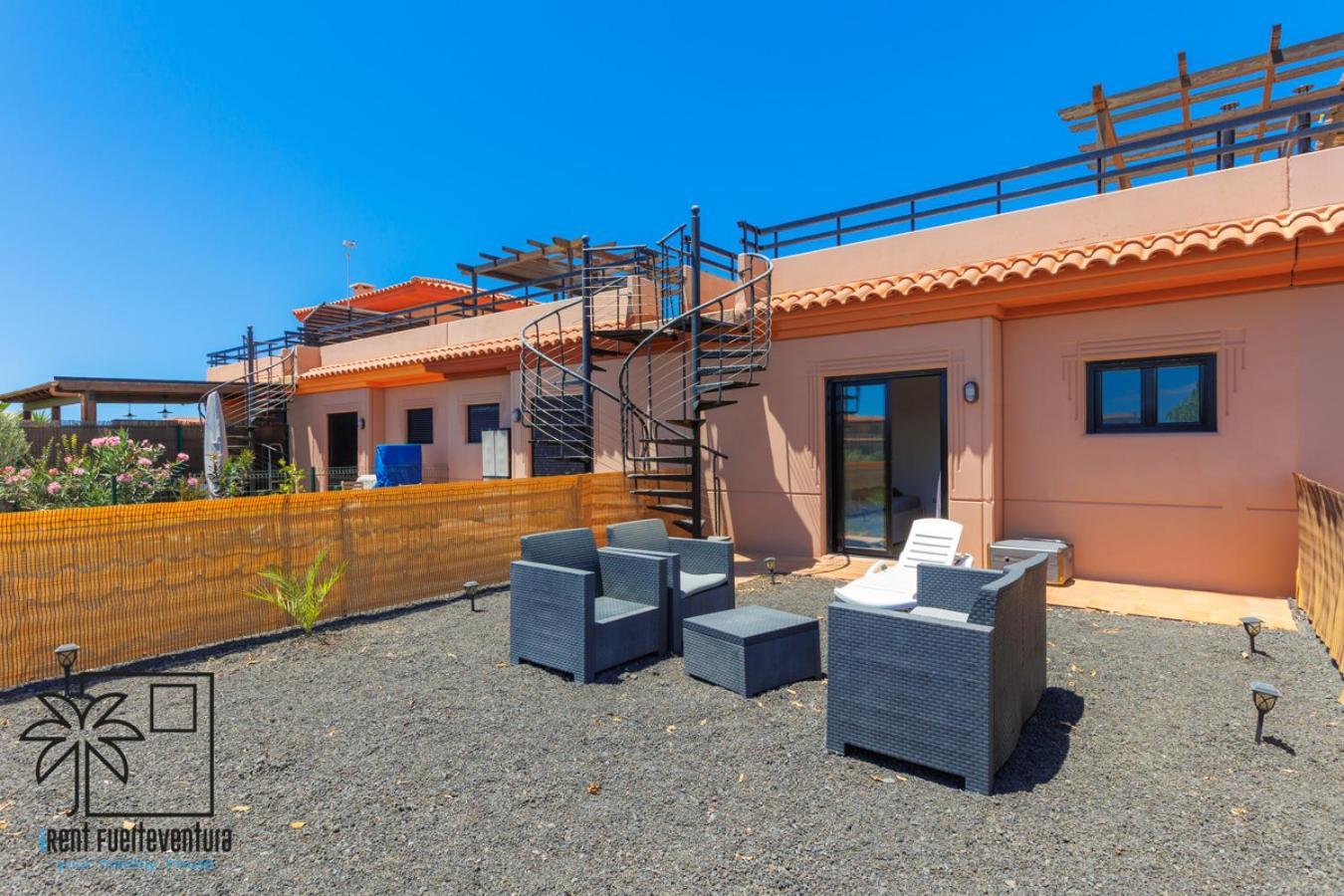 הוילה קורלחו Casa De Los Viajeros Majanicho Irent Fuerteventura מראה חיצוני תמונה